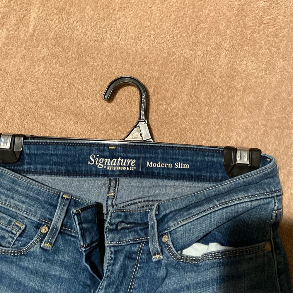 Signature by Levi Strauss, modern slim women's jeans